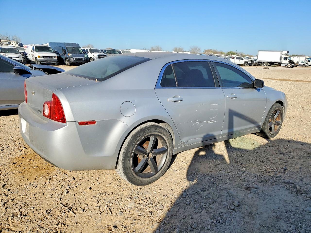 2011 CHEVROLET MALIBU LS photo 3