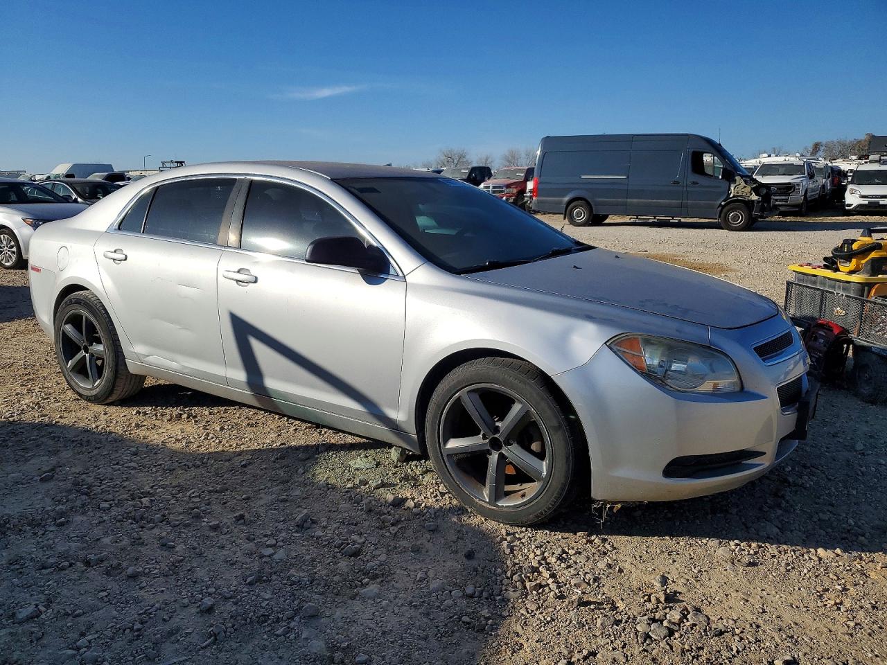 2011 CHEVROLET MALIBU LS photo 4