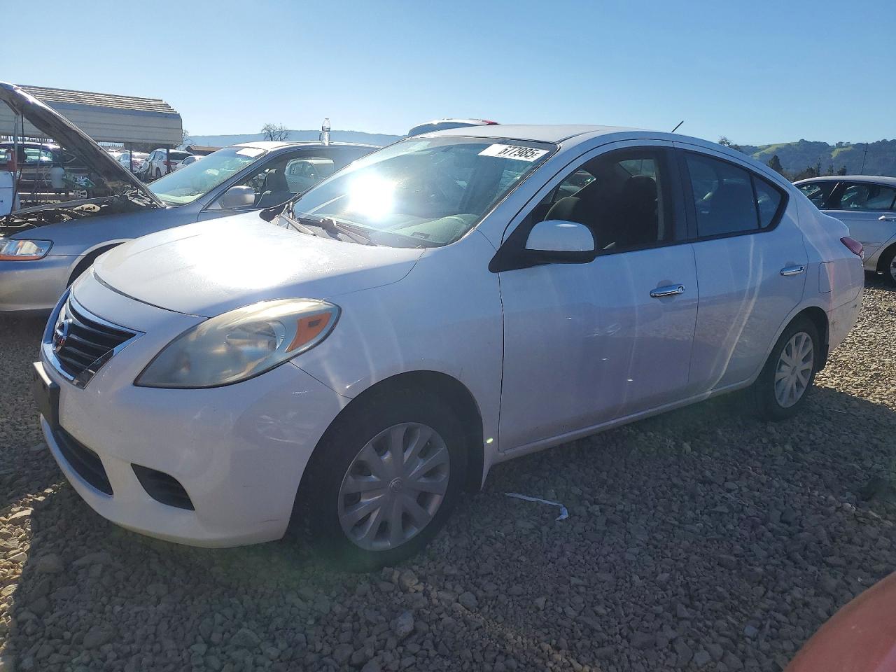 2012 NISSAN VERSA