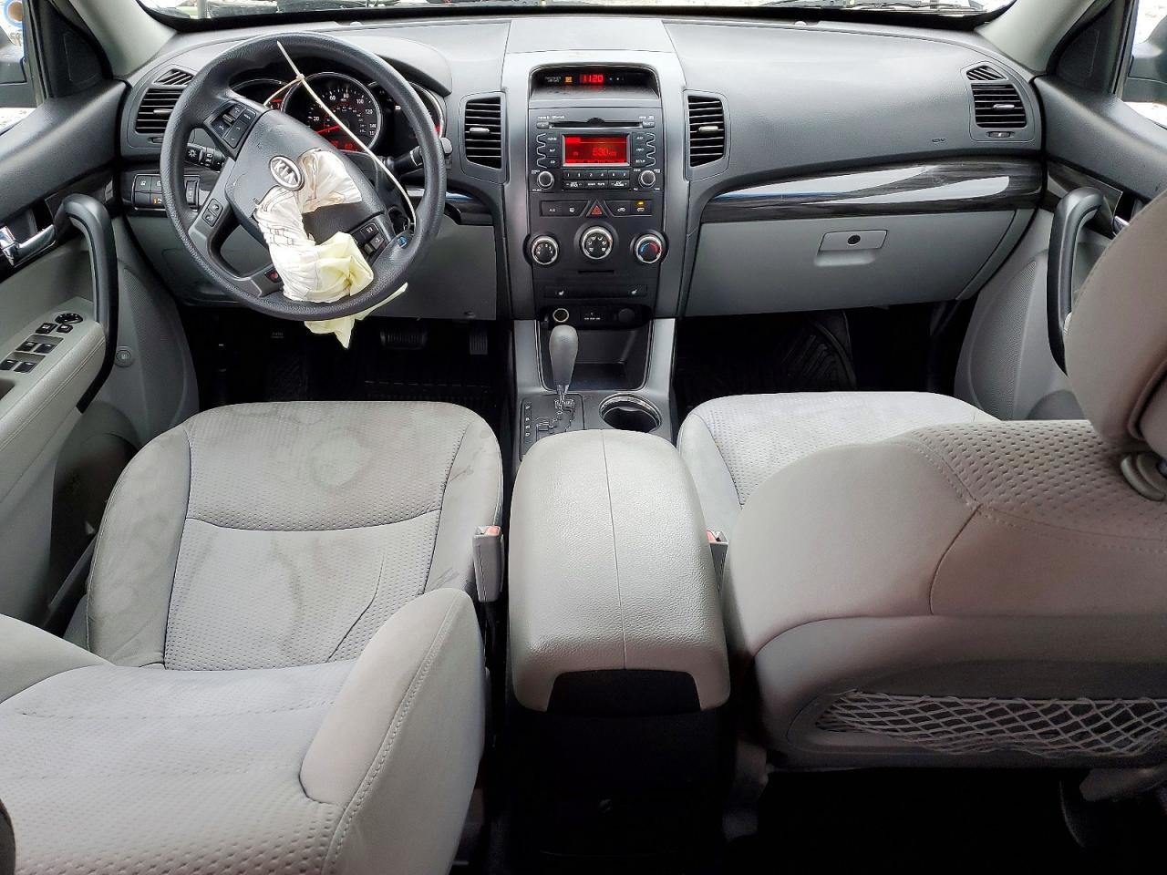 2011 KIA SORENTO BASE photo 8