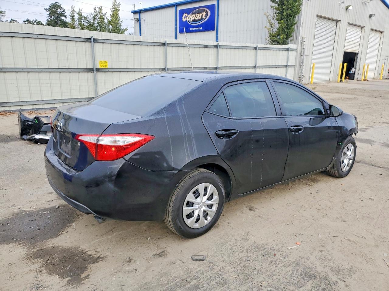 2014 TOYOTA COROLLA L photo 3