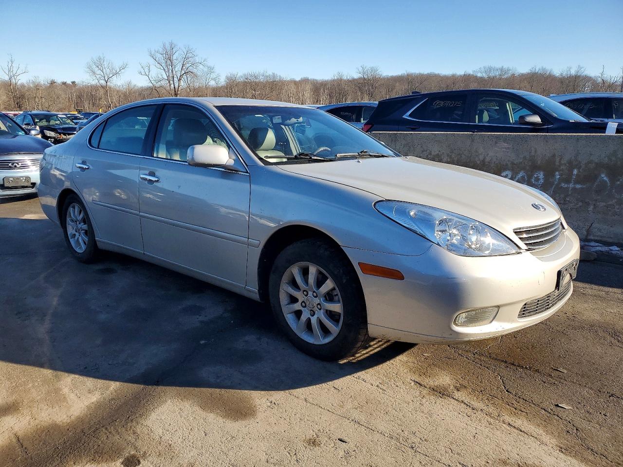 2002 LEXUS ES 300 photo 7