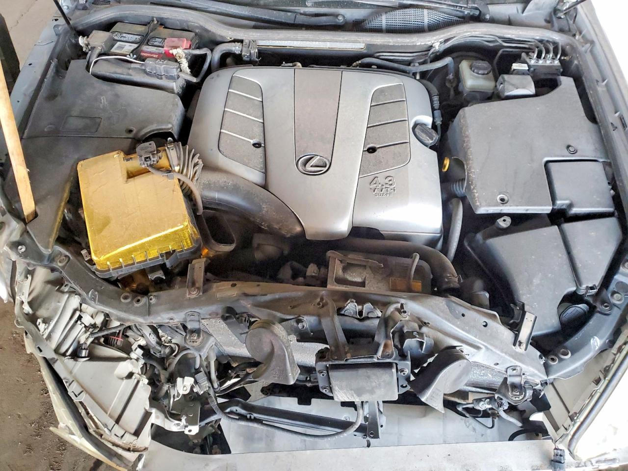 2005 LEXUS LS 430 photo 21