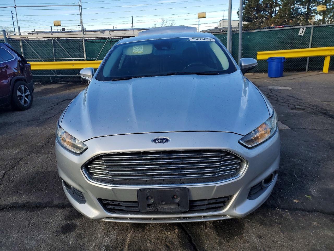 2013 FORD FUSION SE photo 5