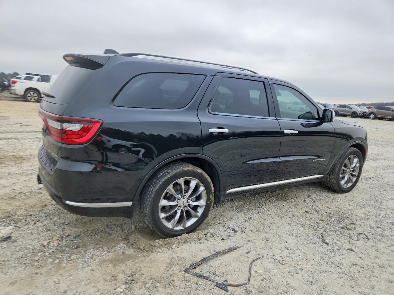 2023 DODGE DURANGO CITADEL photo 3