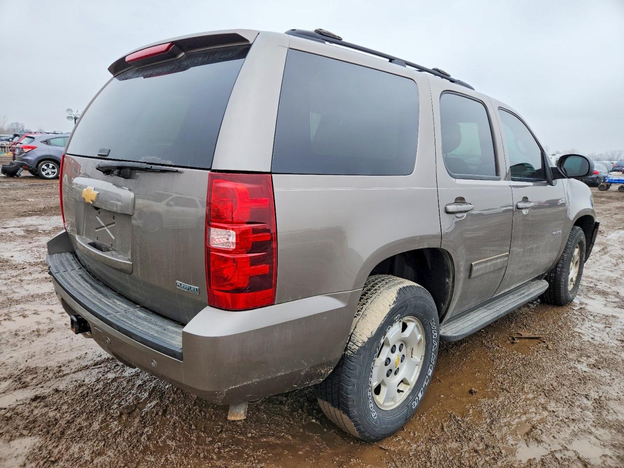 2011 CHEVROLET TAHOE C1500 LS photo 3