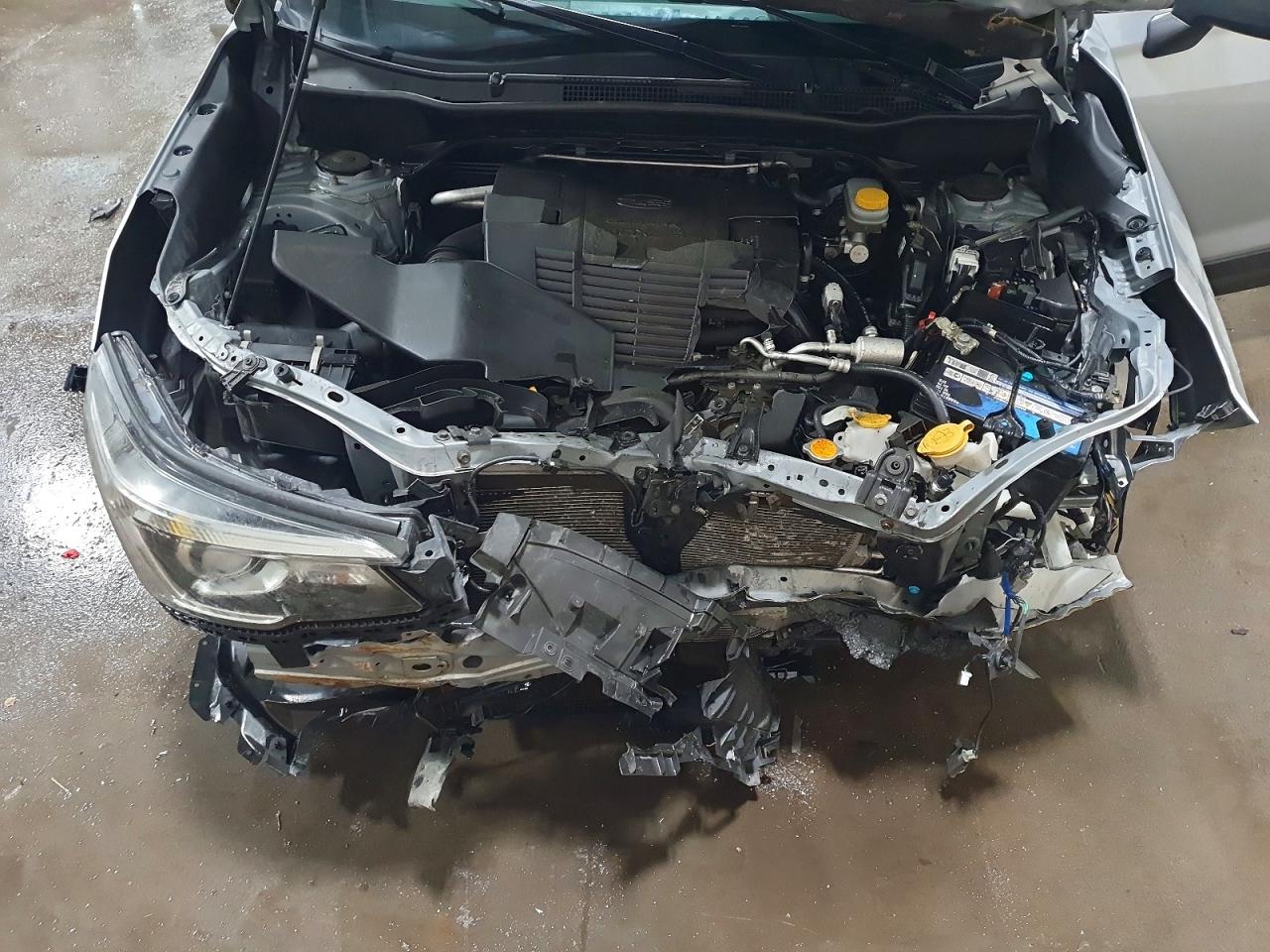 2019 SUBARU FORESTER photo 12