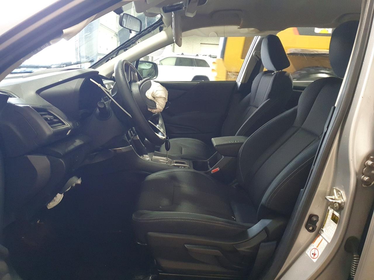 2019 SUBARU FORESTER photo 7