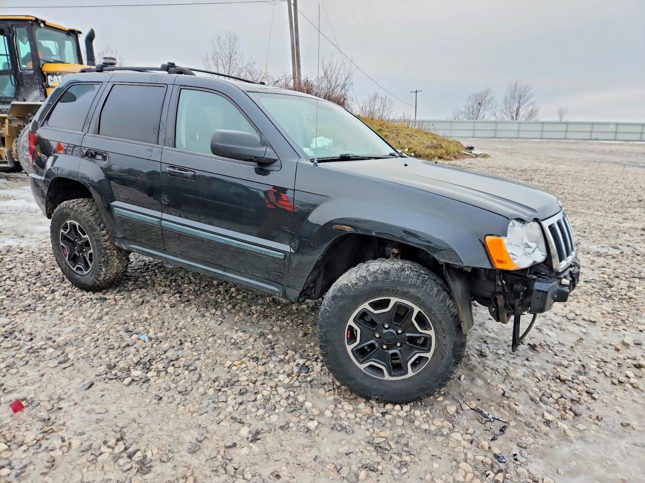 2009 JEEP GRAND CHEROKEE LAREDO photo 4