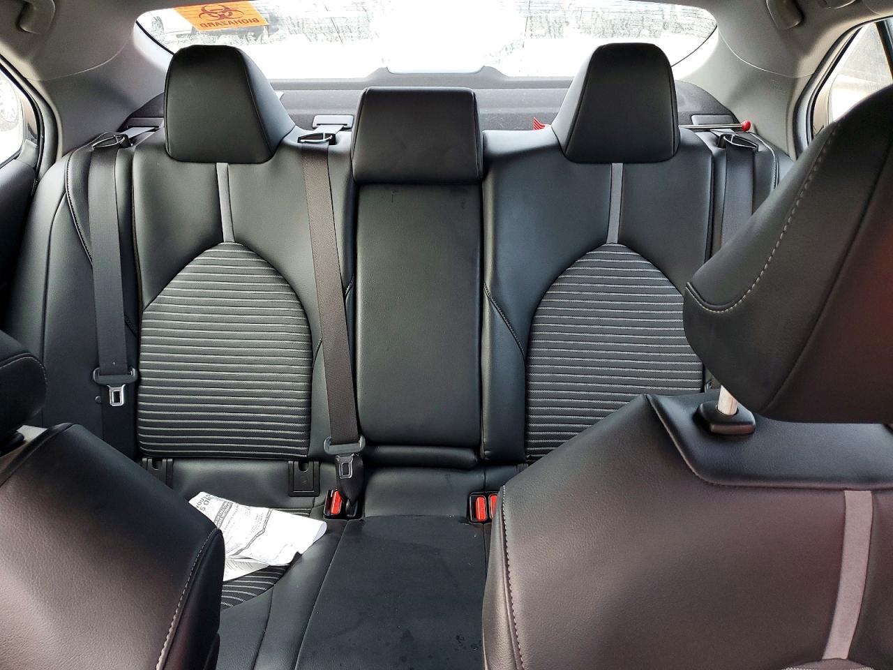 2022 TOYOTA CAMRY SE photo 10
