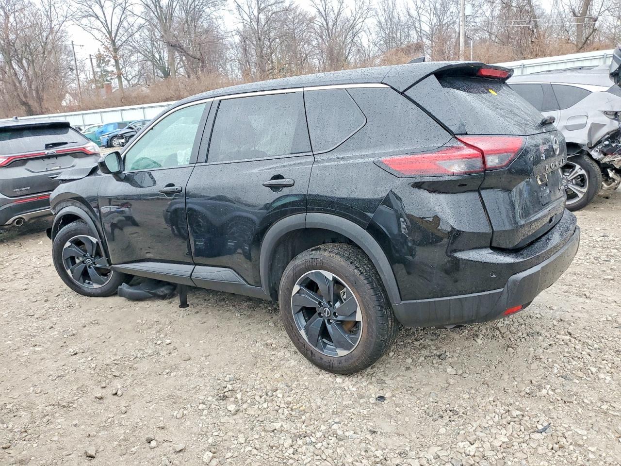 2024 NISSAN ROGUE SV photo 2