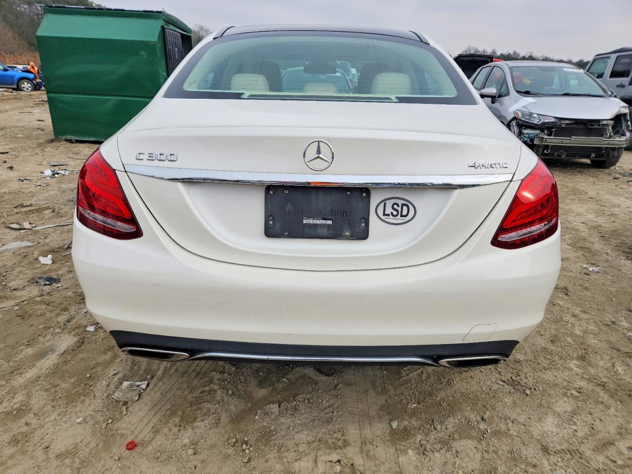 2015 MERCEDES-BENZ C 300 4MATIC photo 6