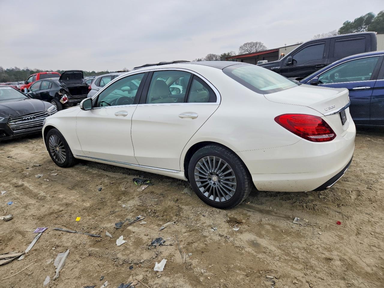 2015 MERCEDES-BENZ C 300 4MATIC photo 2