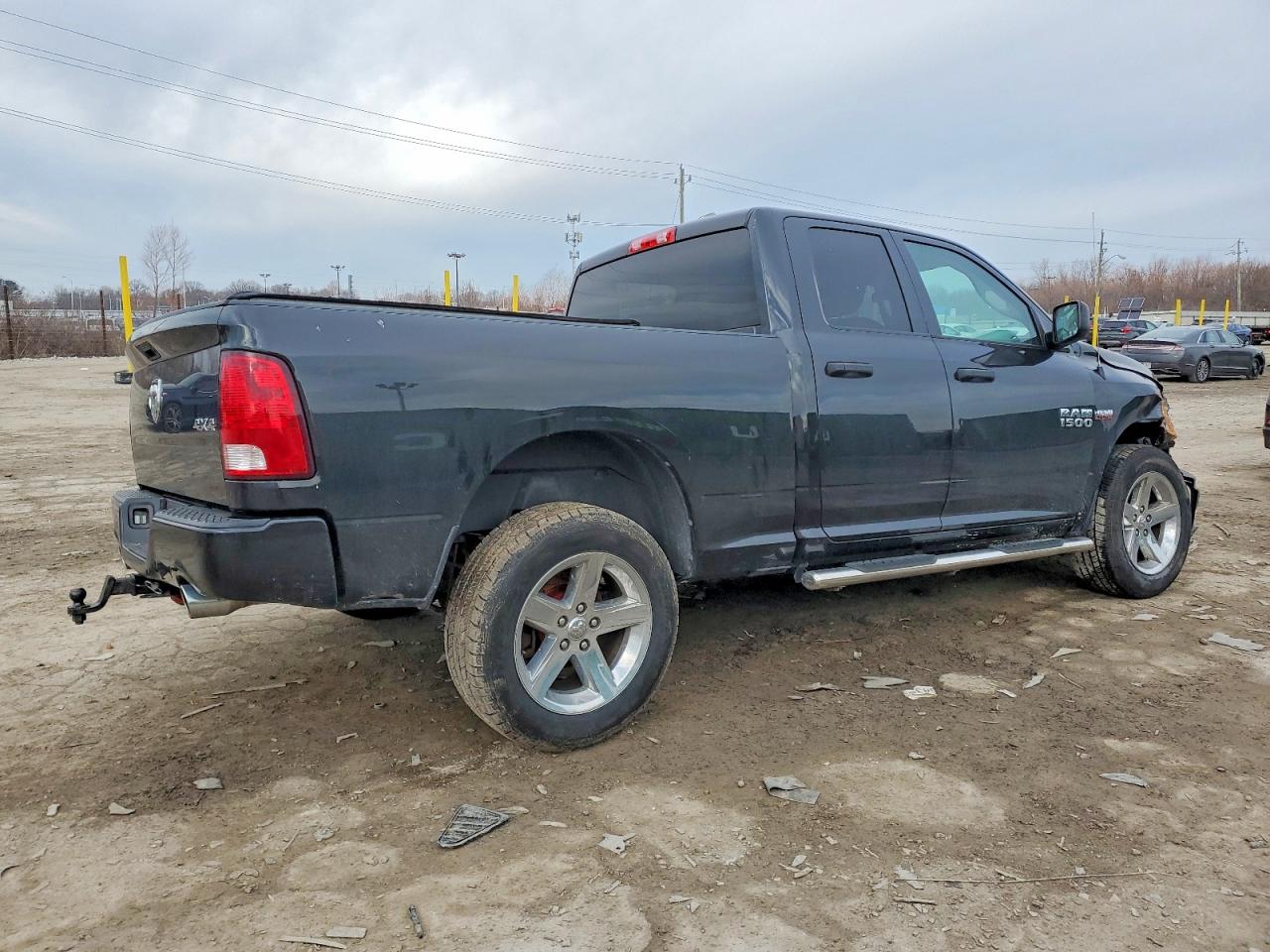 2017 RAM 1500 ST photo 5