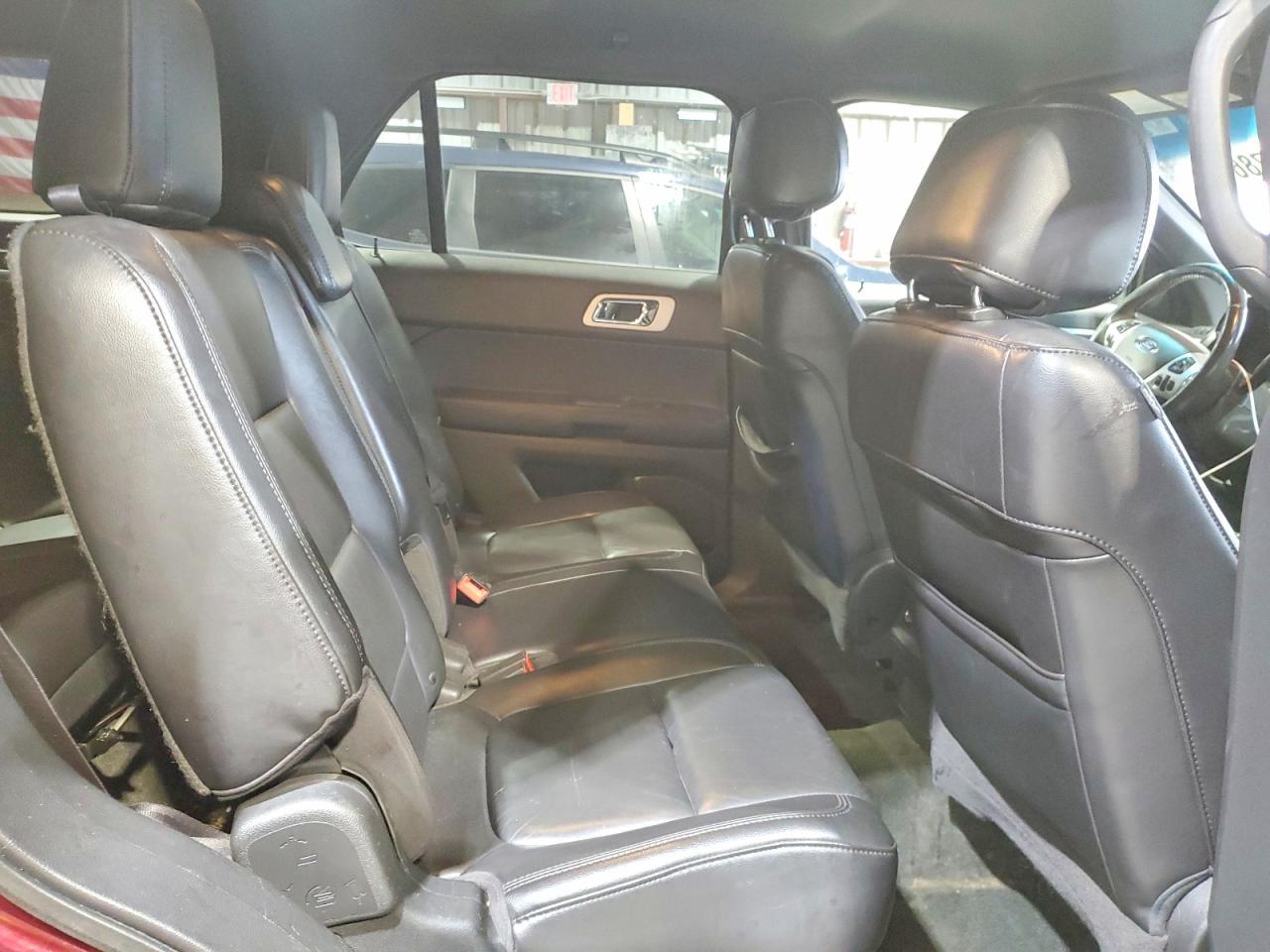 2011 FORD EXPLORER XLT photo 11
