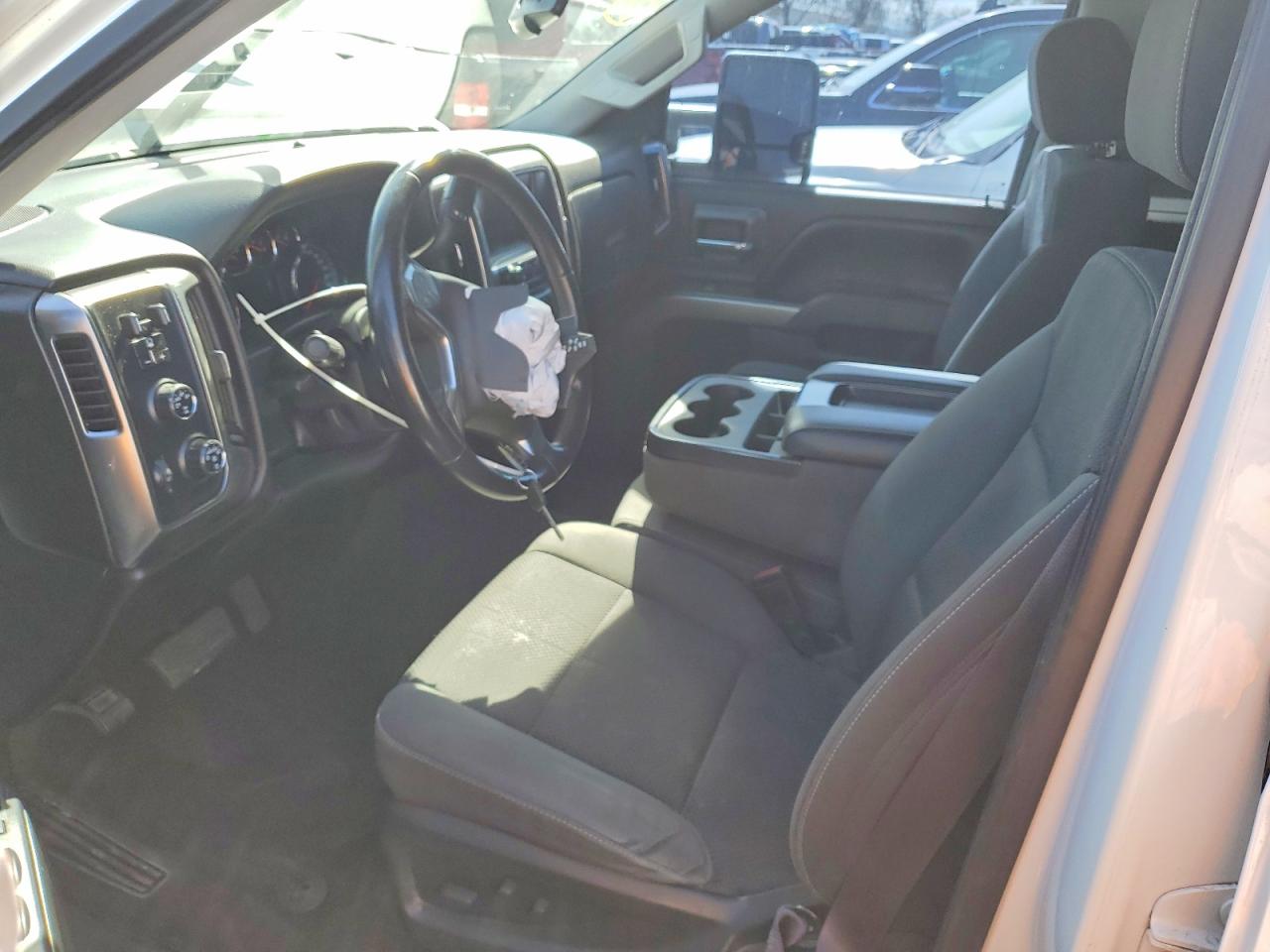 2016 CHEVROLET SILVERADO K1500 LT photo 7