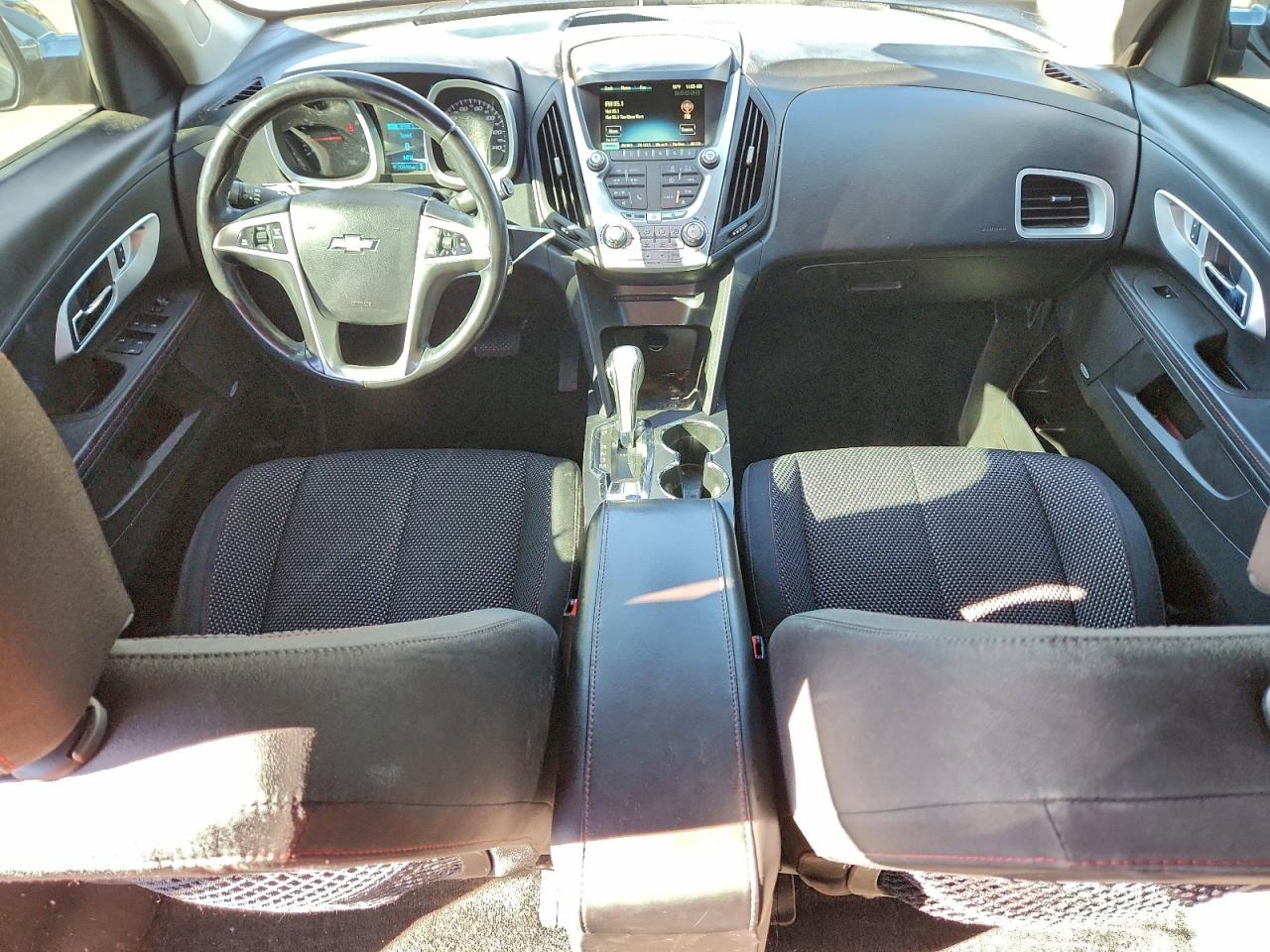 2015 CHEVROLET EQUINOX LT photo 8