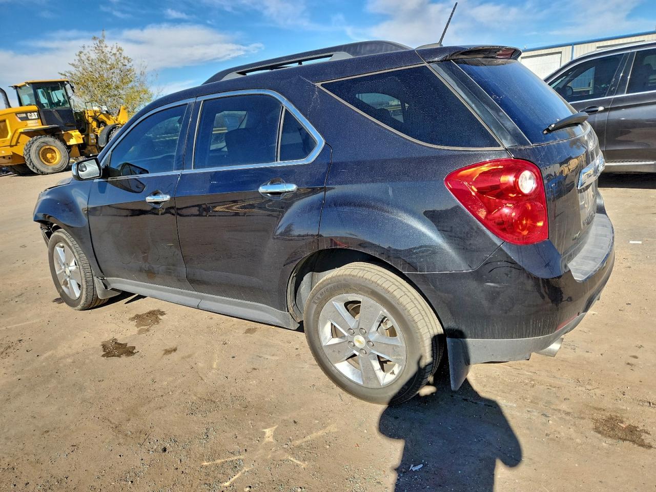 2015 CHEVROLET EQUINOX LT photo 2