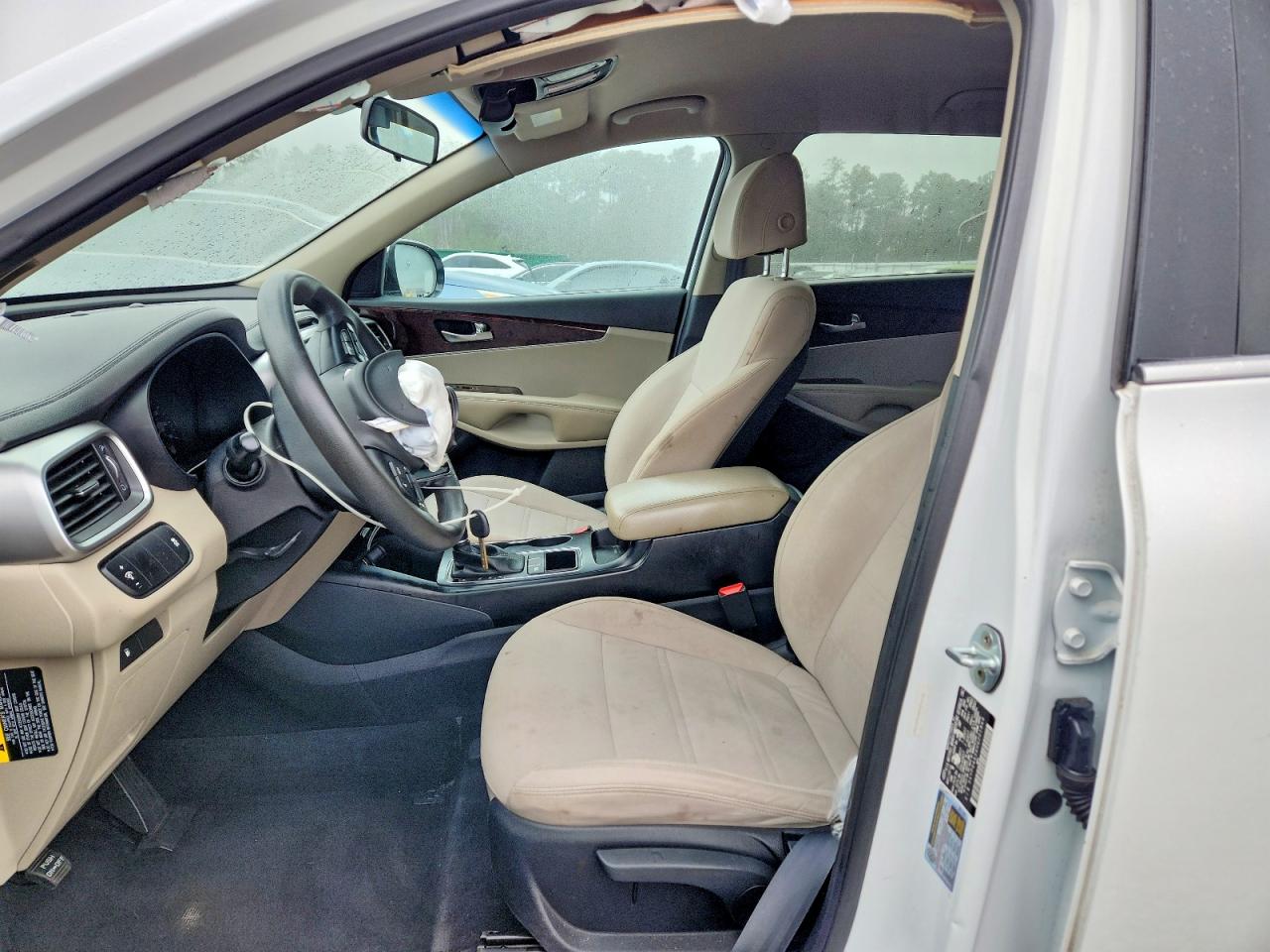 2017 KIA SORENTO LX V6 photo 13
