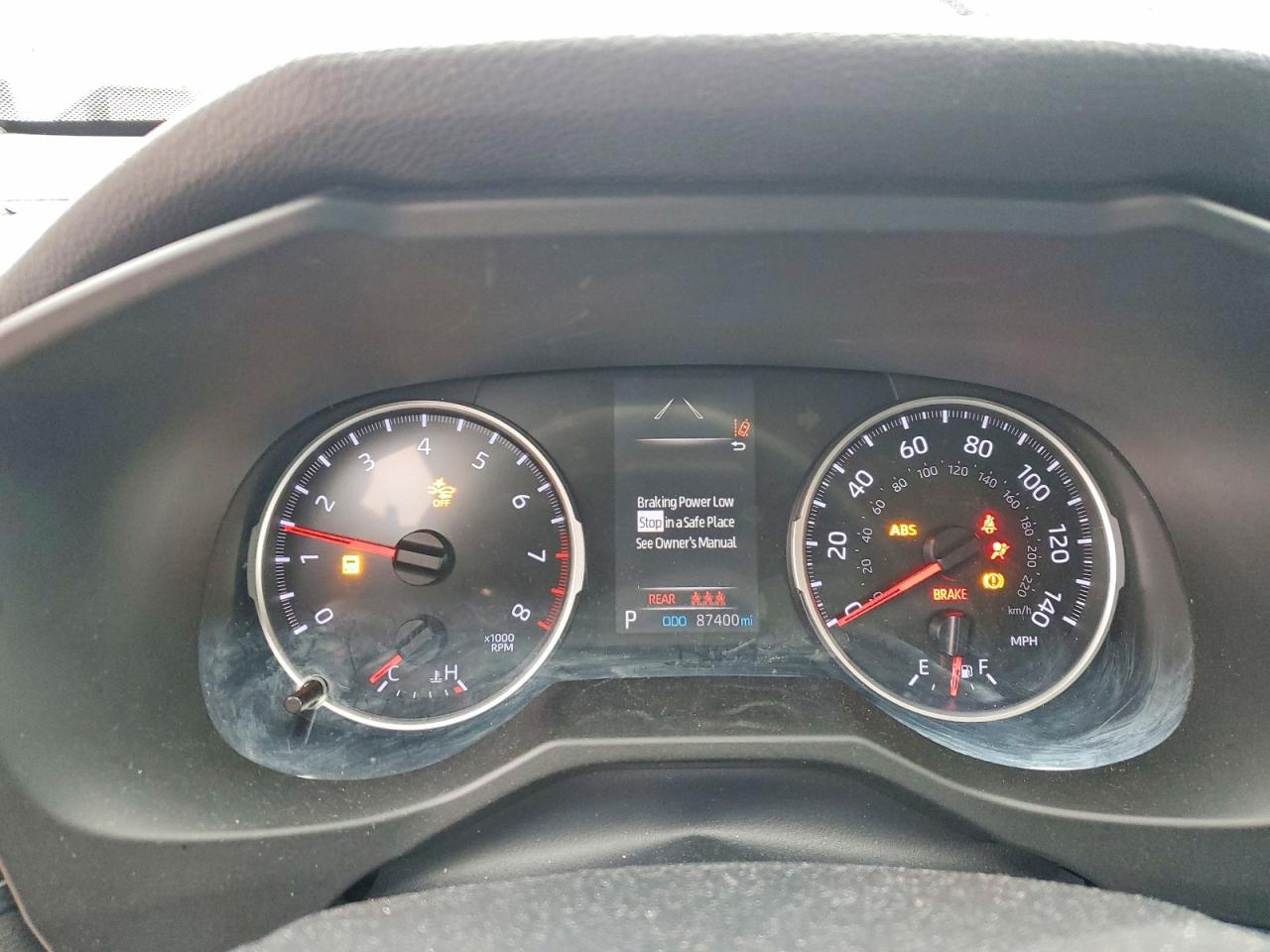 2019 TOYOTA RAV4 LE photo 17