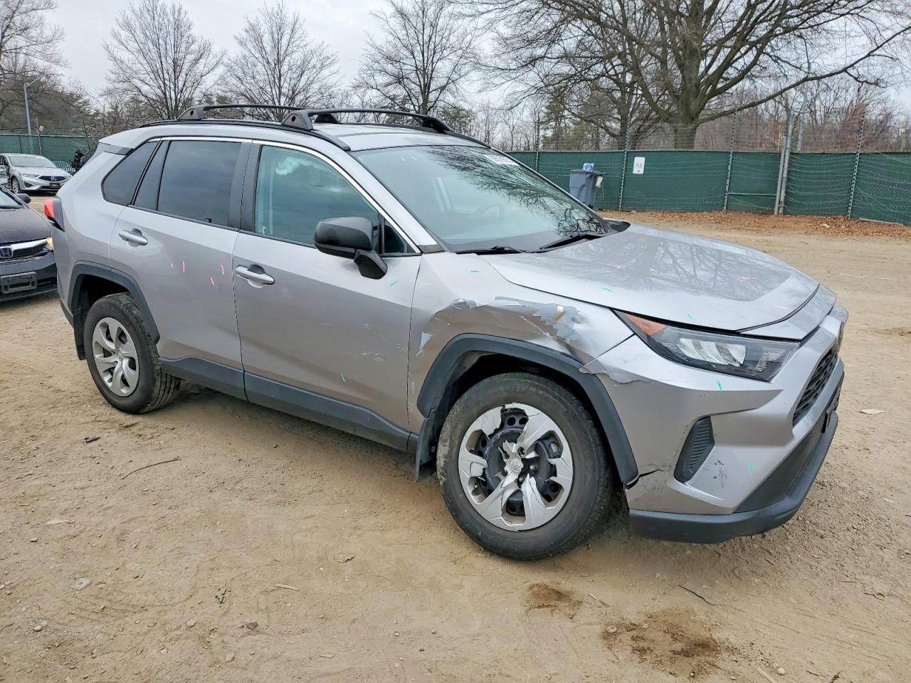 2019 TOYOTA RAV4 LE photo 7