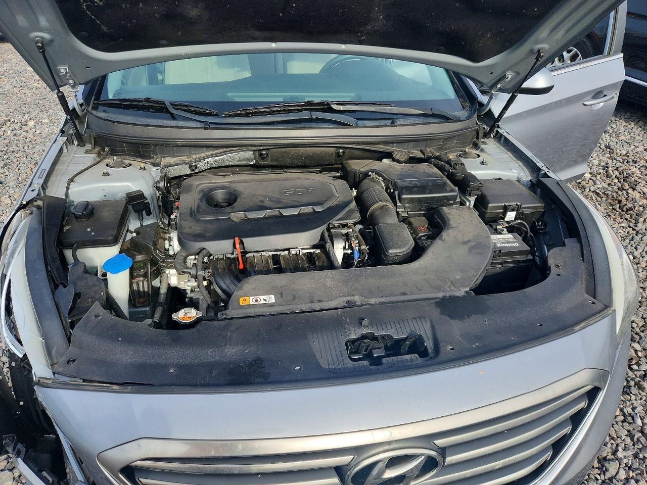 2017 HYUNDAI SONATA SE photo 11