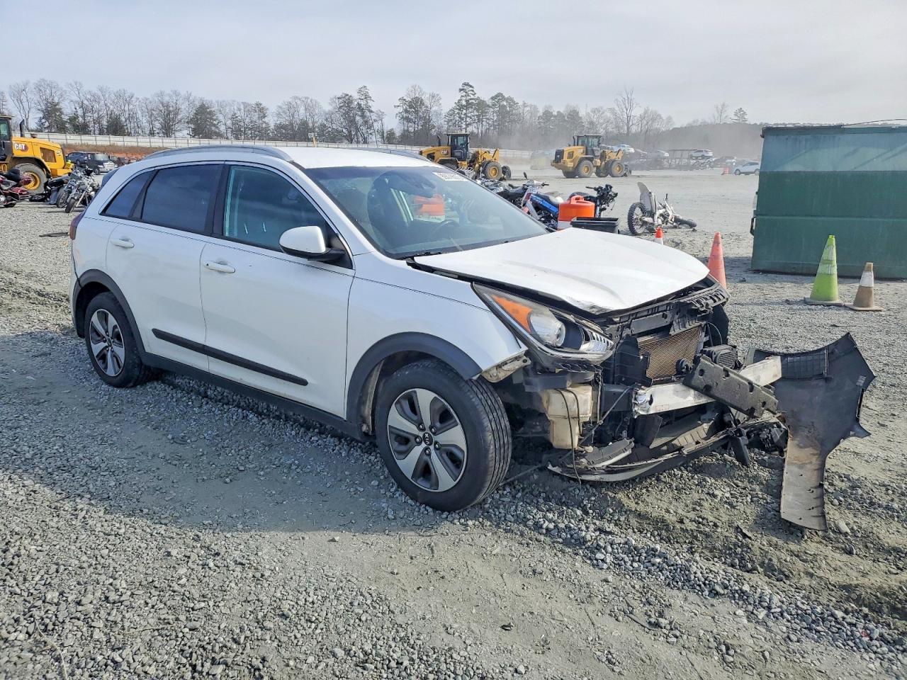 2018 KIA NIRO FE photo 4