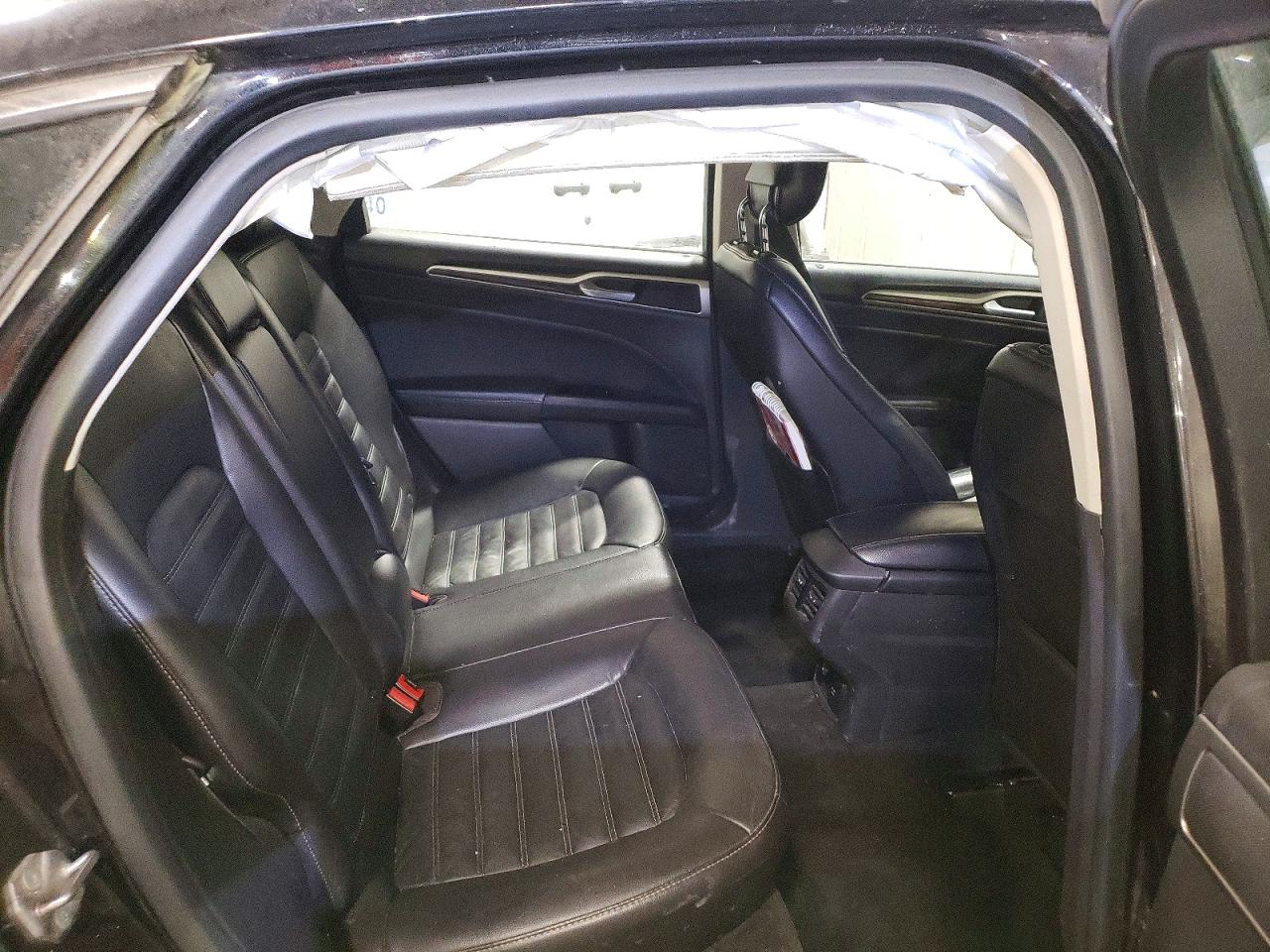 2014 FORD FUSION SE PHEV photo 28