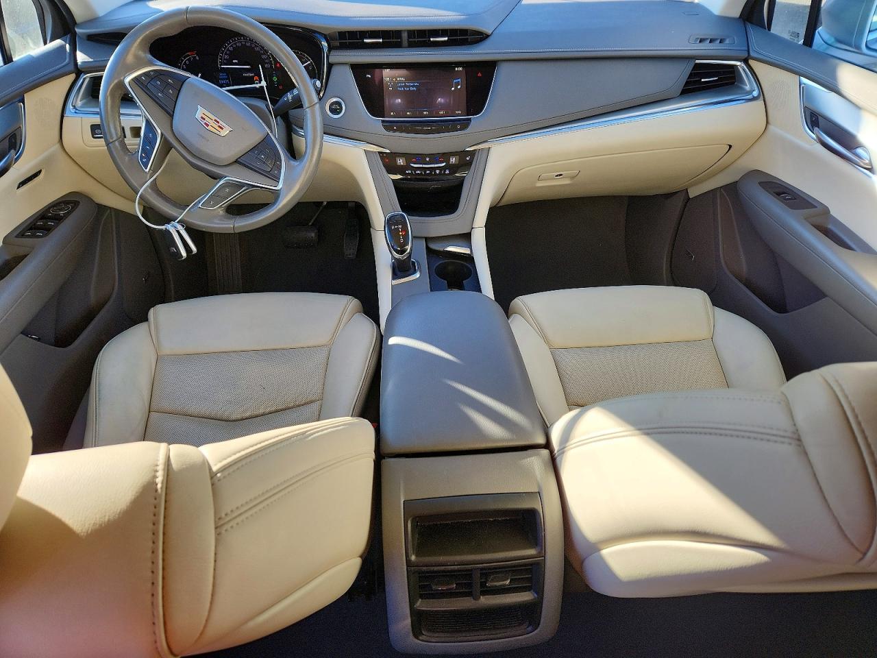 2019 CADILLAC XT5 LUXURY photo 8