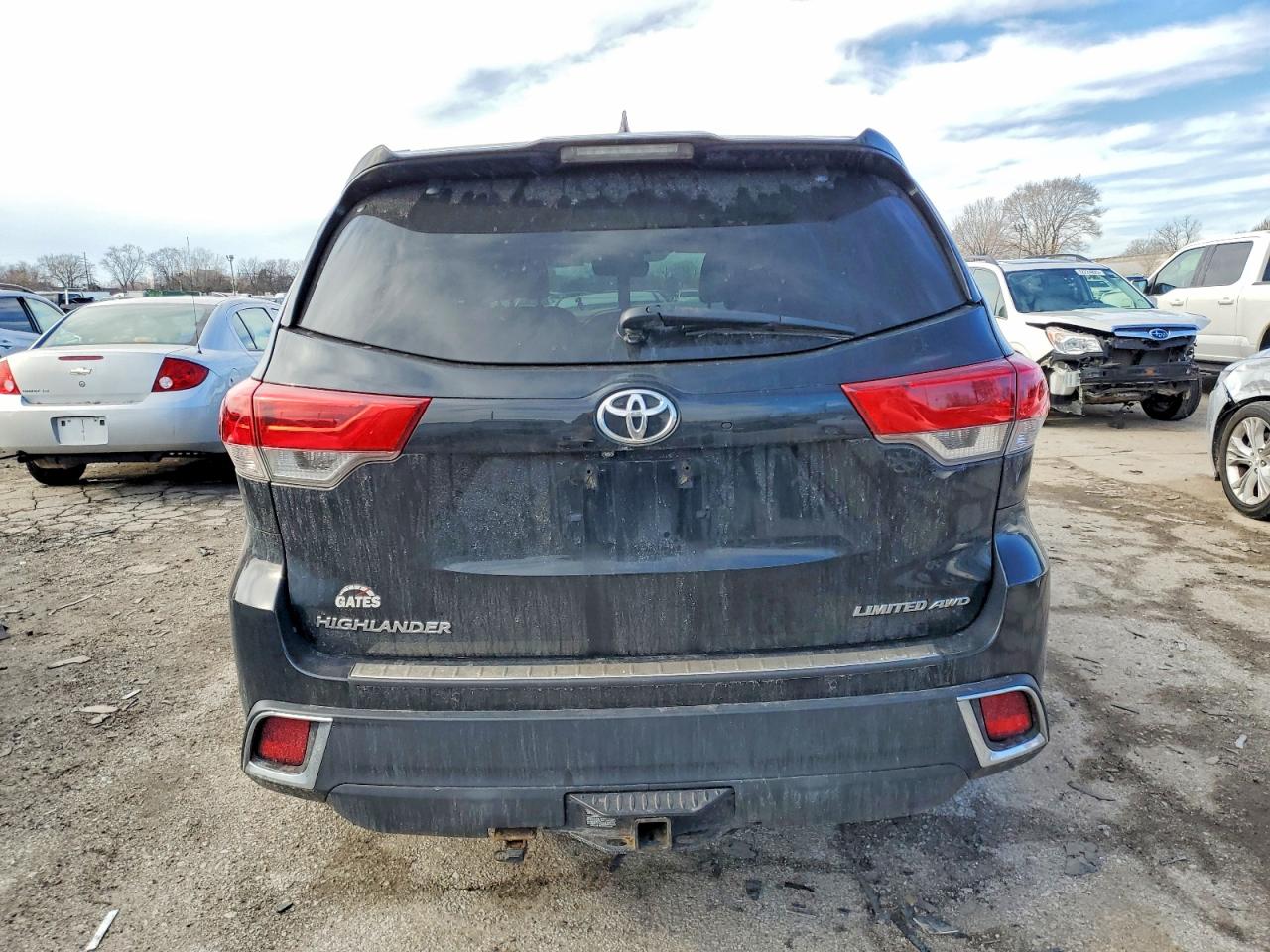 2018 TOYOTA HIGHLANDER LIMITED photo 6
