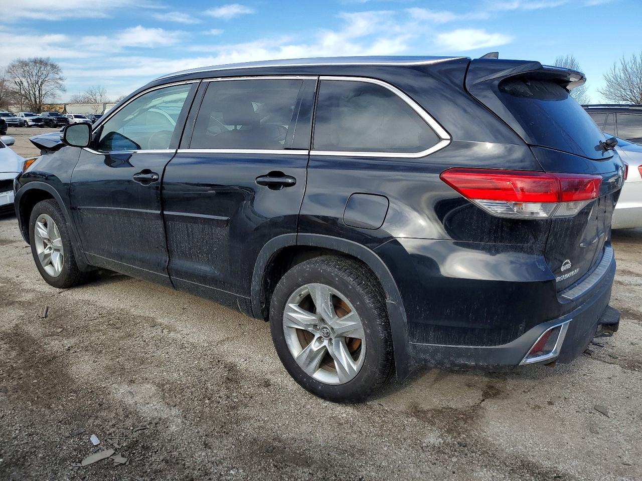 2018 TOYOTA HIGHLANDER LIMITED photo 2