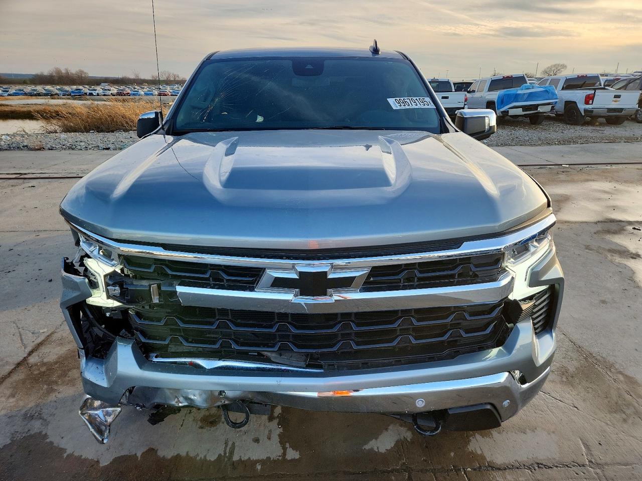 2024 CHEVROLET SILVERADO C1500 LT photo 5