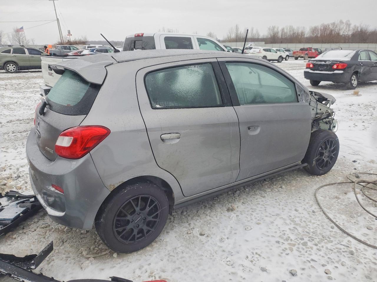 2017 MITSUBISHI MIRAGE ES photo 3