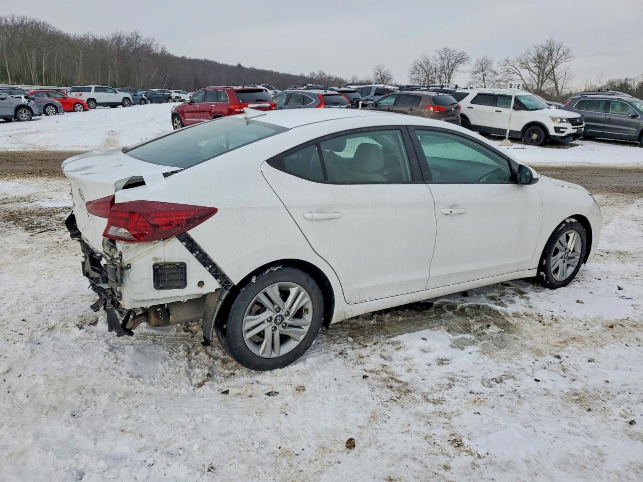2020 HYUNDAI ELANTRA SEL photo 3