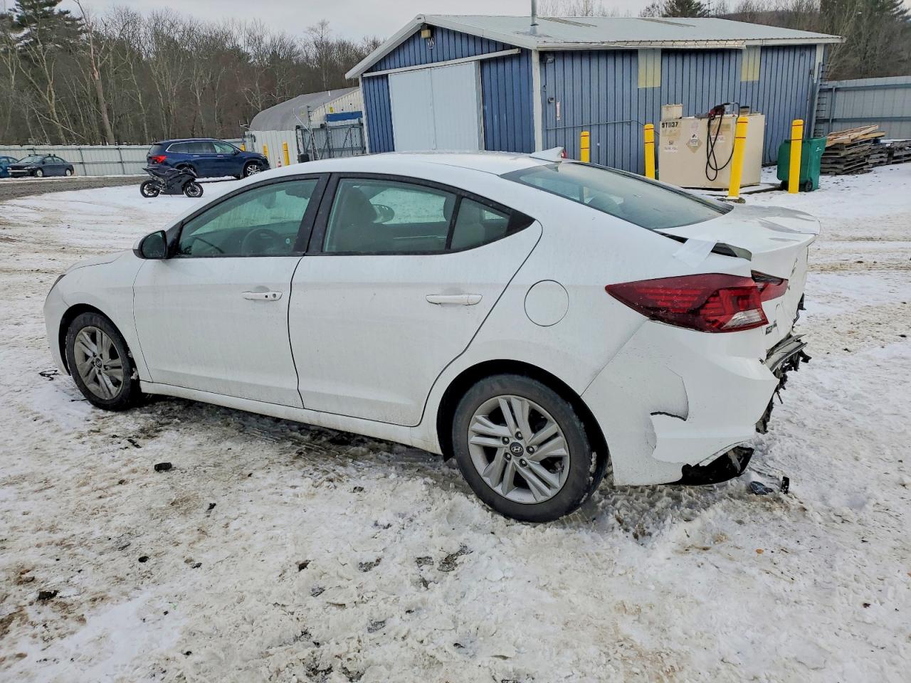 2020 HYUNDAI ELANTRA SEL photo 2