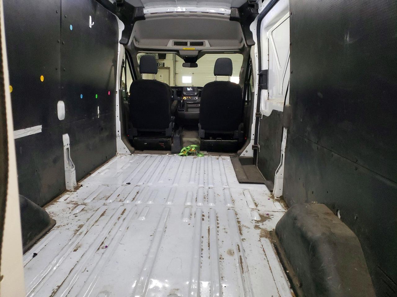 2020 FORD TRANSIT T-250 photo 10