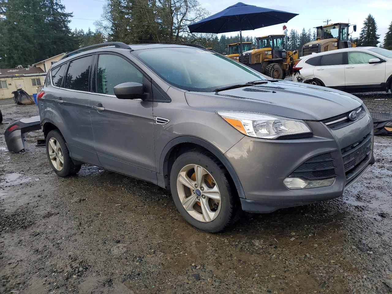 2014 FORD ESCAPE SE photo 4