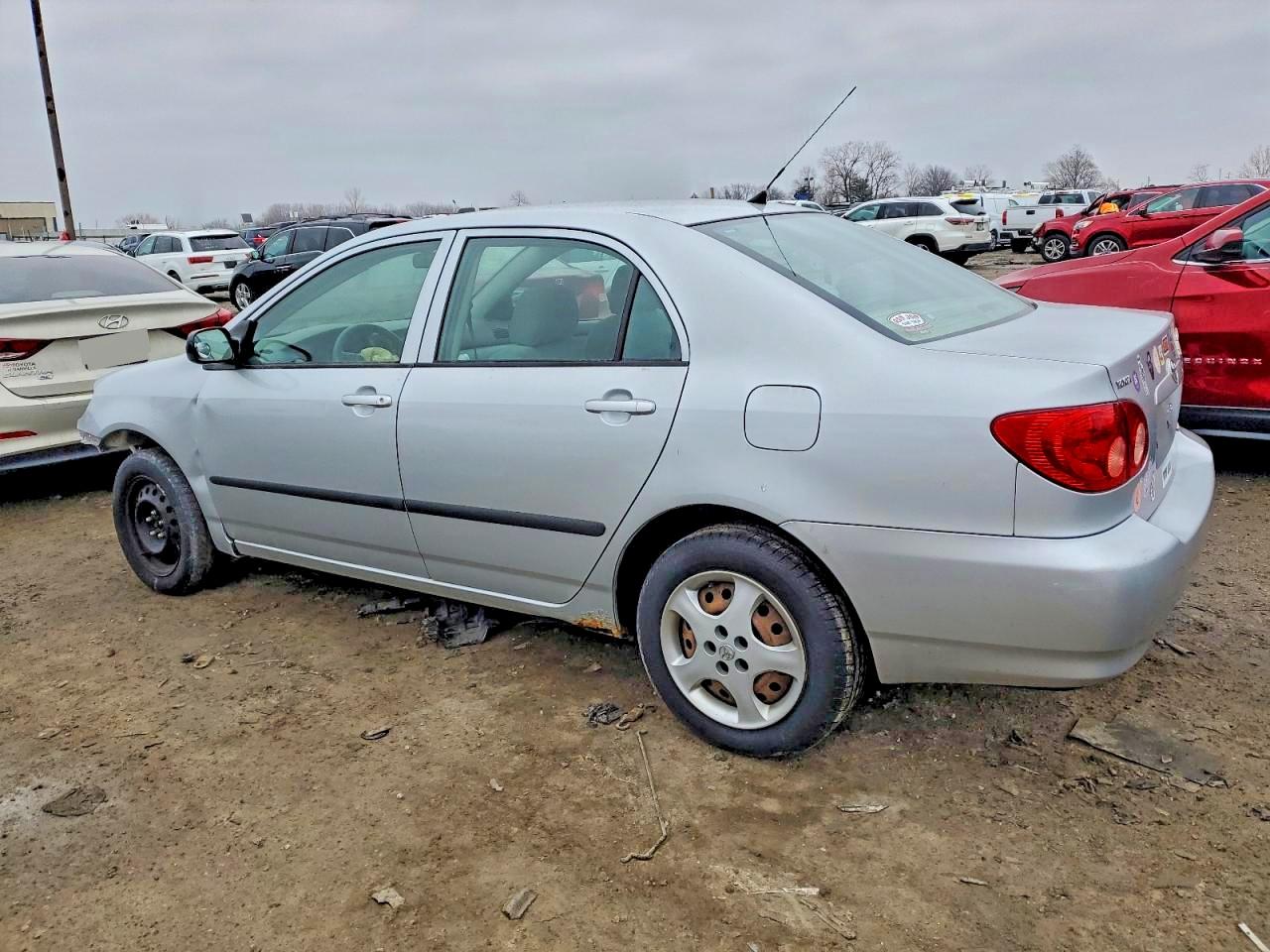 2006 TOYOTA COROLLA CE photo 2