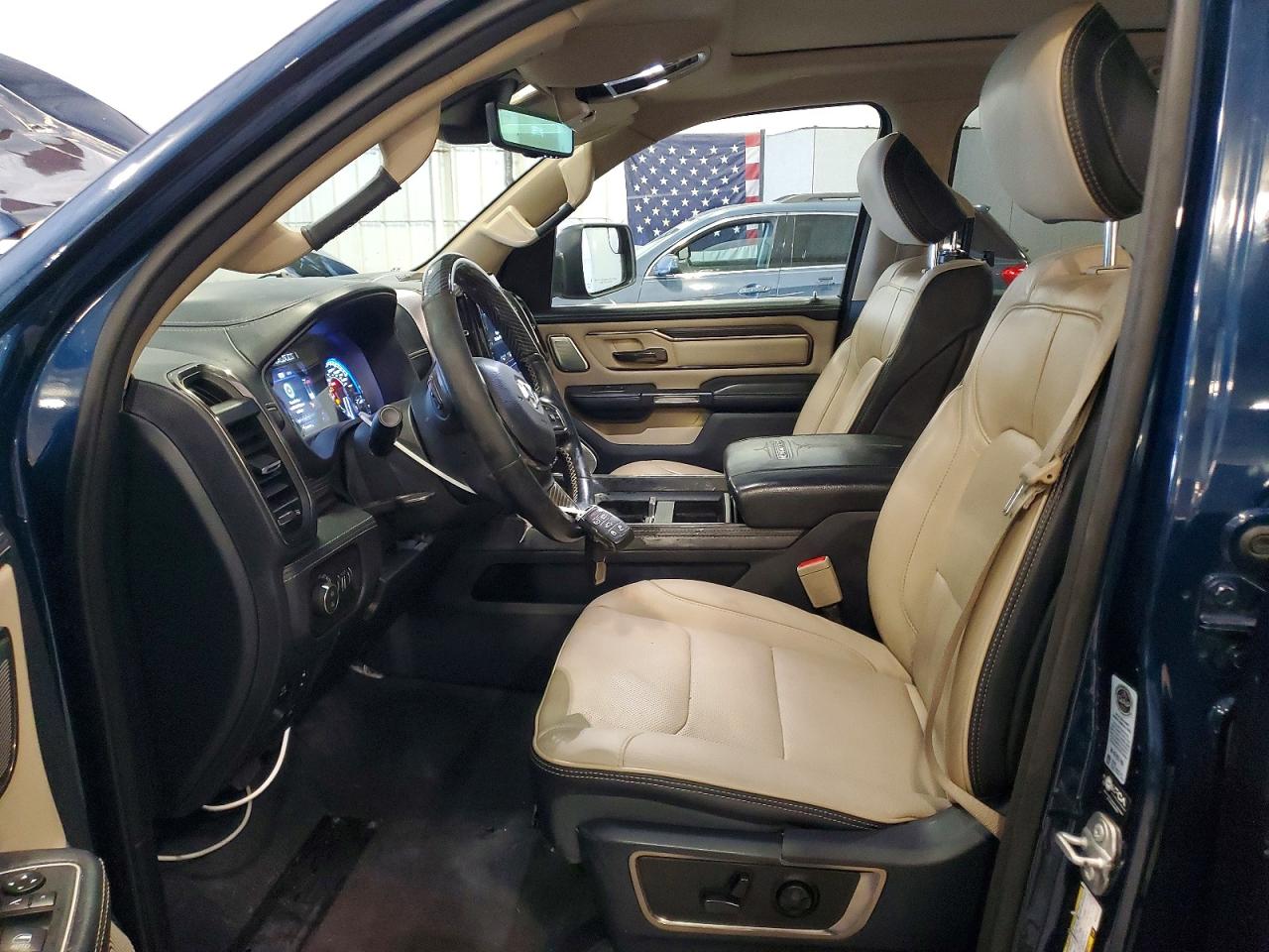 2021 RAM 1500 LIMITED photo 7