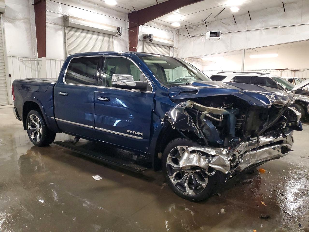 2021 RAM 1500 LIMITED photo 4