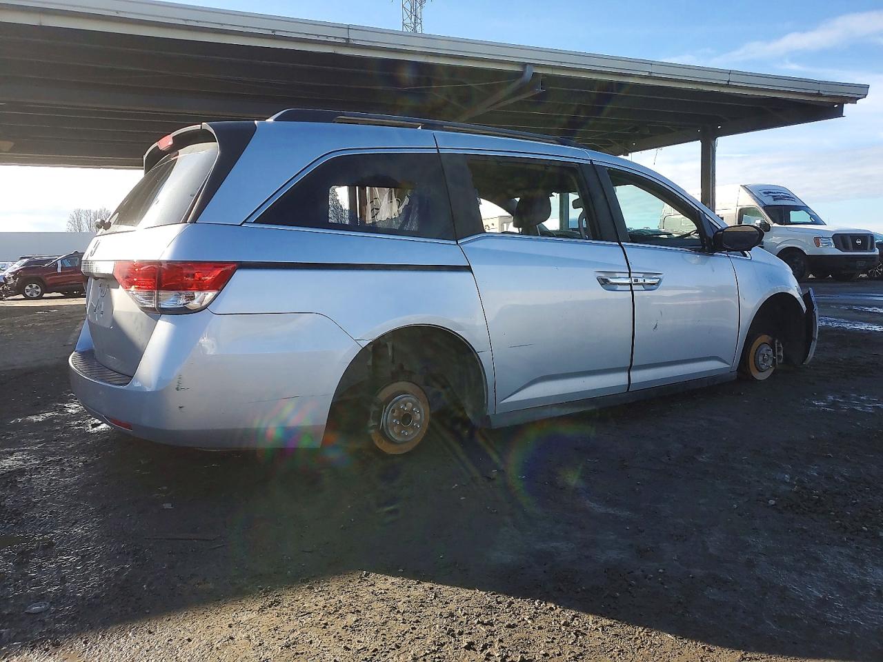 2014 HONDA ODYSSEY EXL photo 3