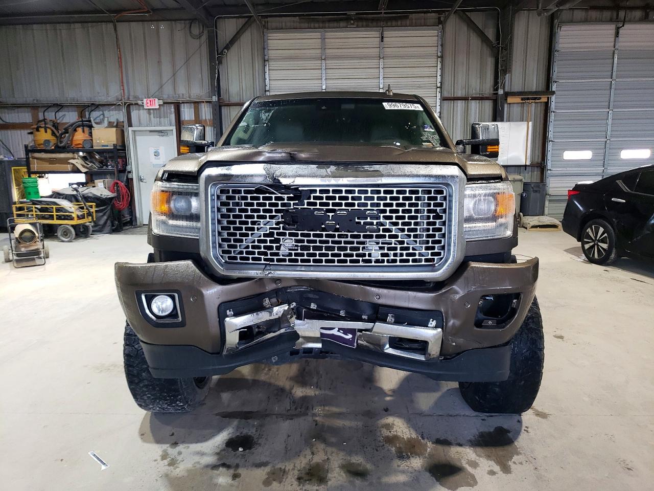 2015 GMC SIERRA K2500 DENALI photo 5