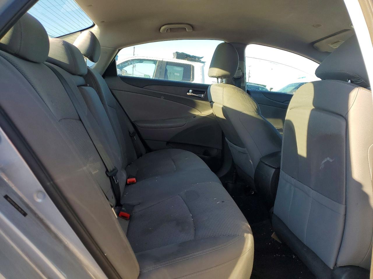 2013 HYUNDAI SONATA GLS photo 10