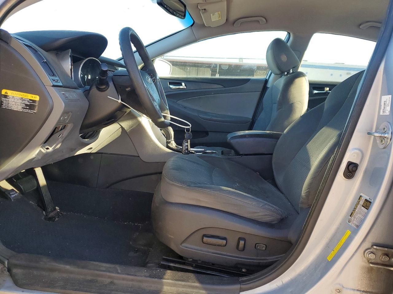 2013 HYUNDAI SONATA GLS photo 7