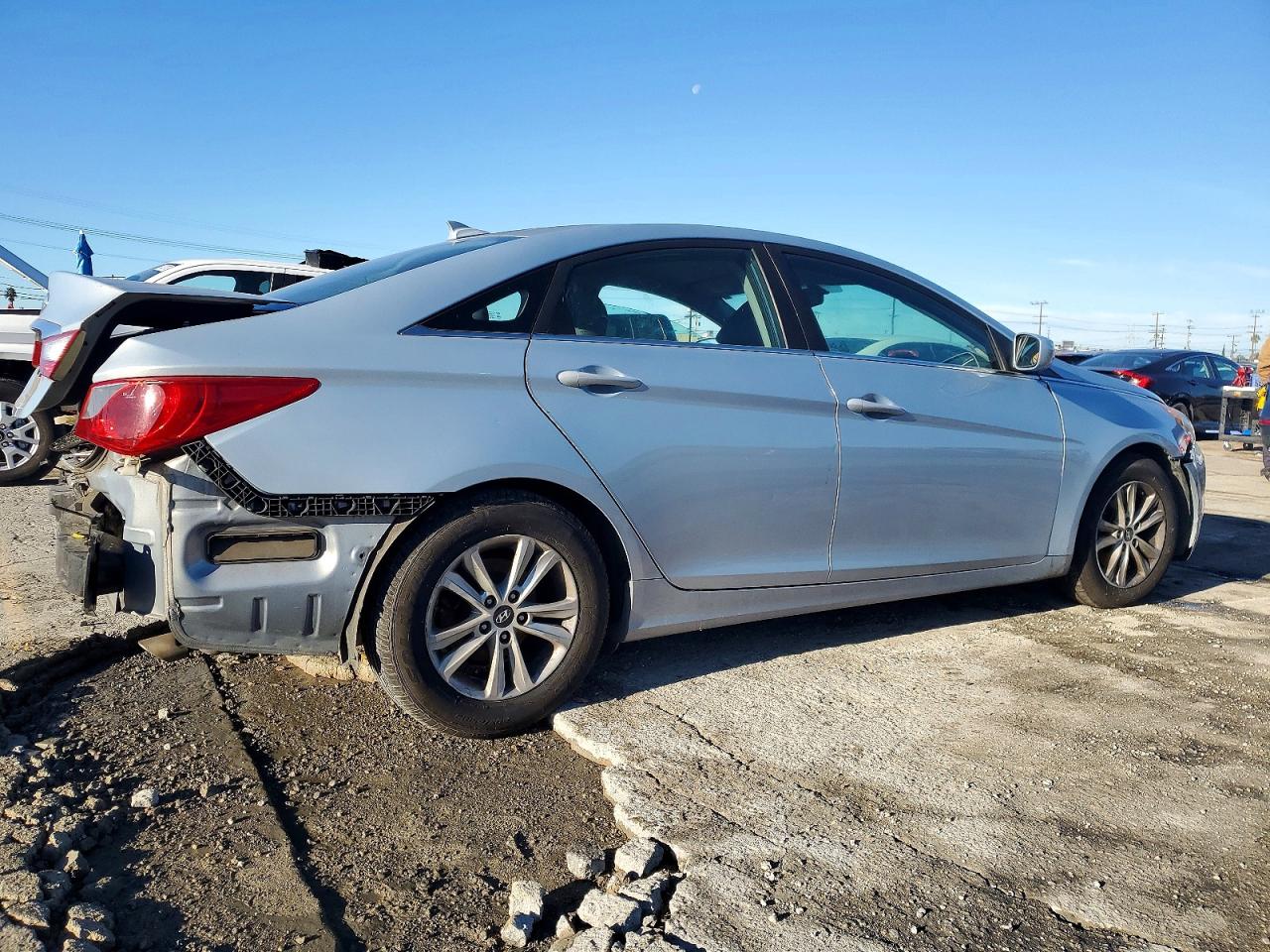 2013 HYUNDAI SONATA GLS photo 3
