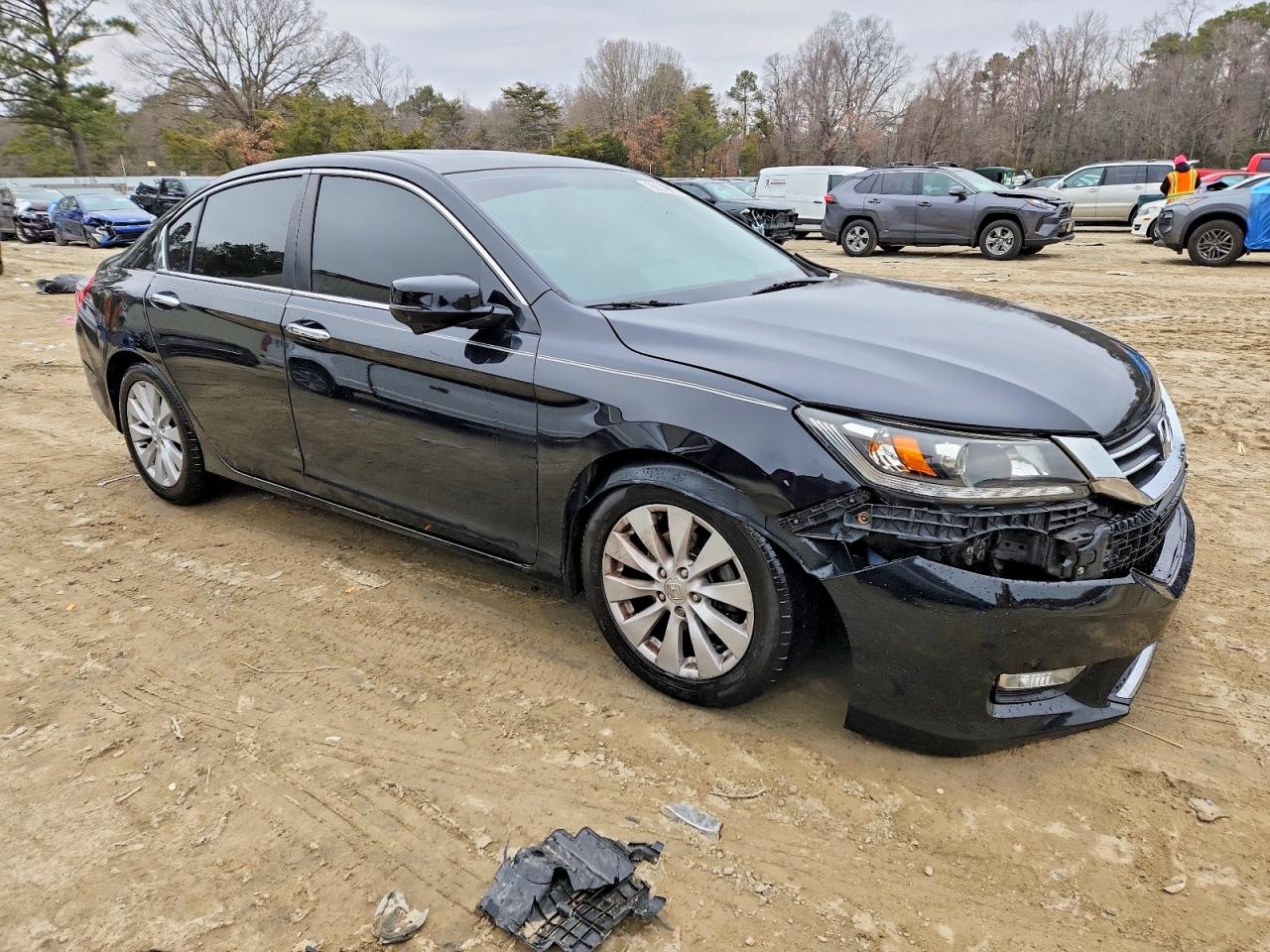 2014 HONDA ACCORD EX photo 4