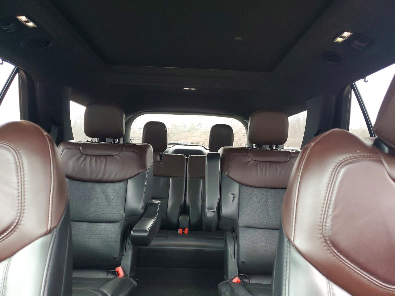 2021 FORD EXPLORER PLATINUM photo 10