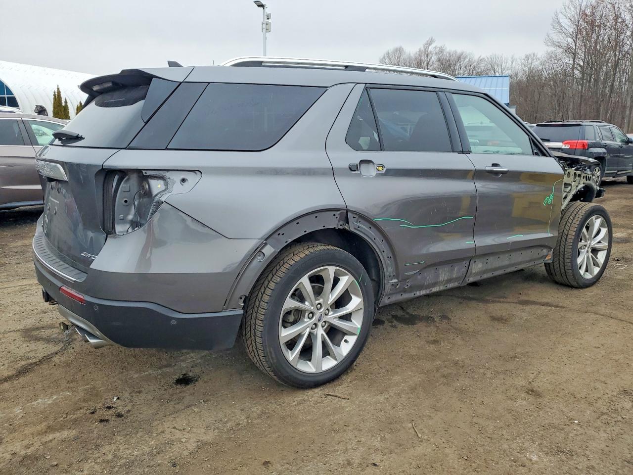 2021 FORD EXPLORER PLATINUM photo 3