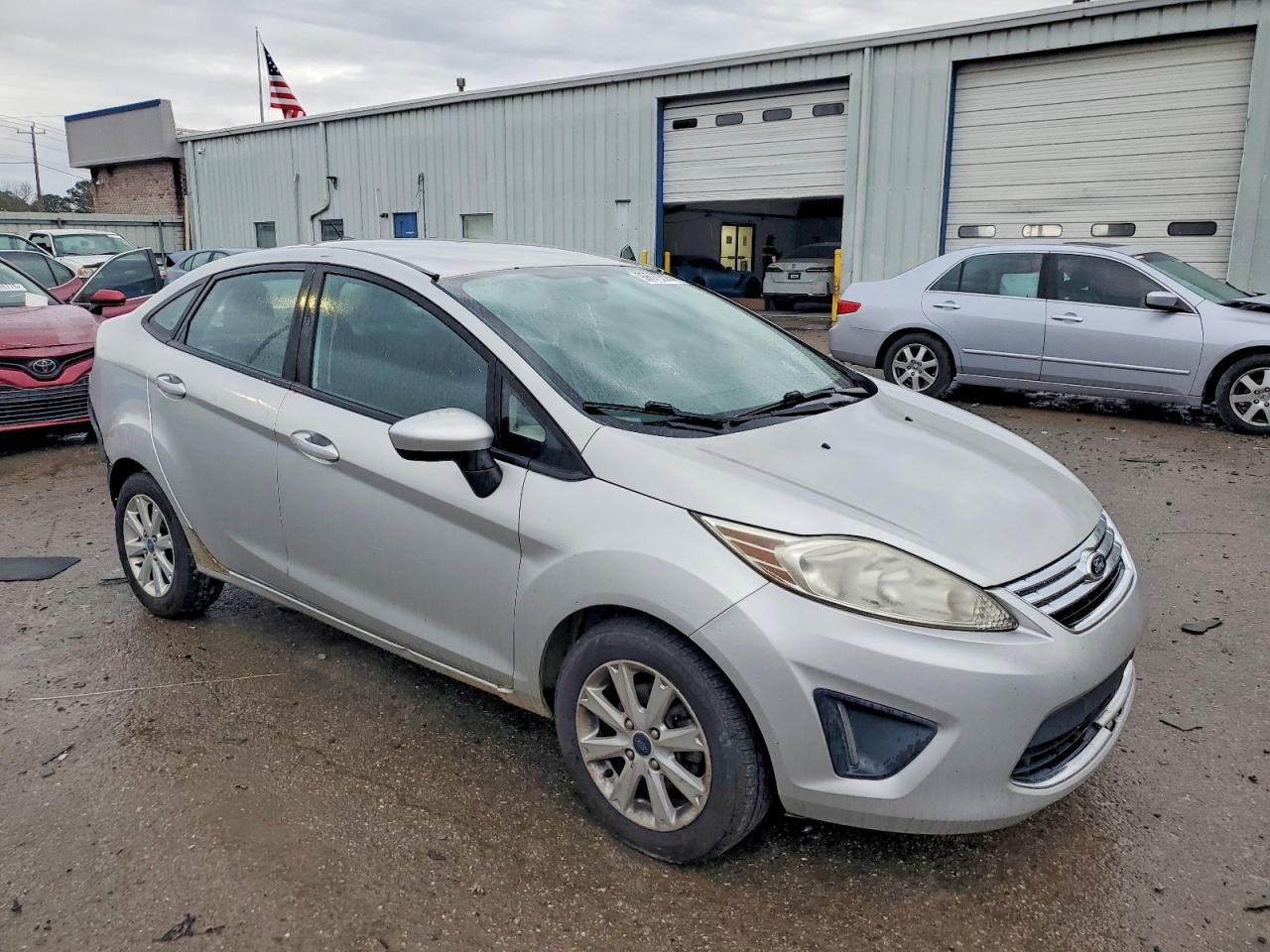 2012 FORD FIESTA SE photo 4