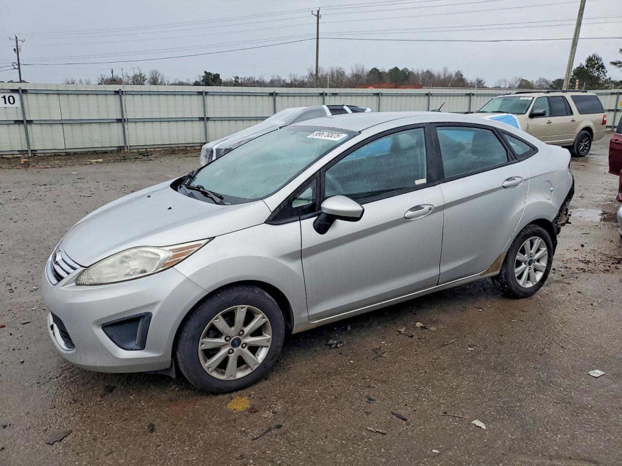 2012 FORD FIESTA